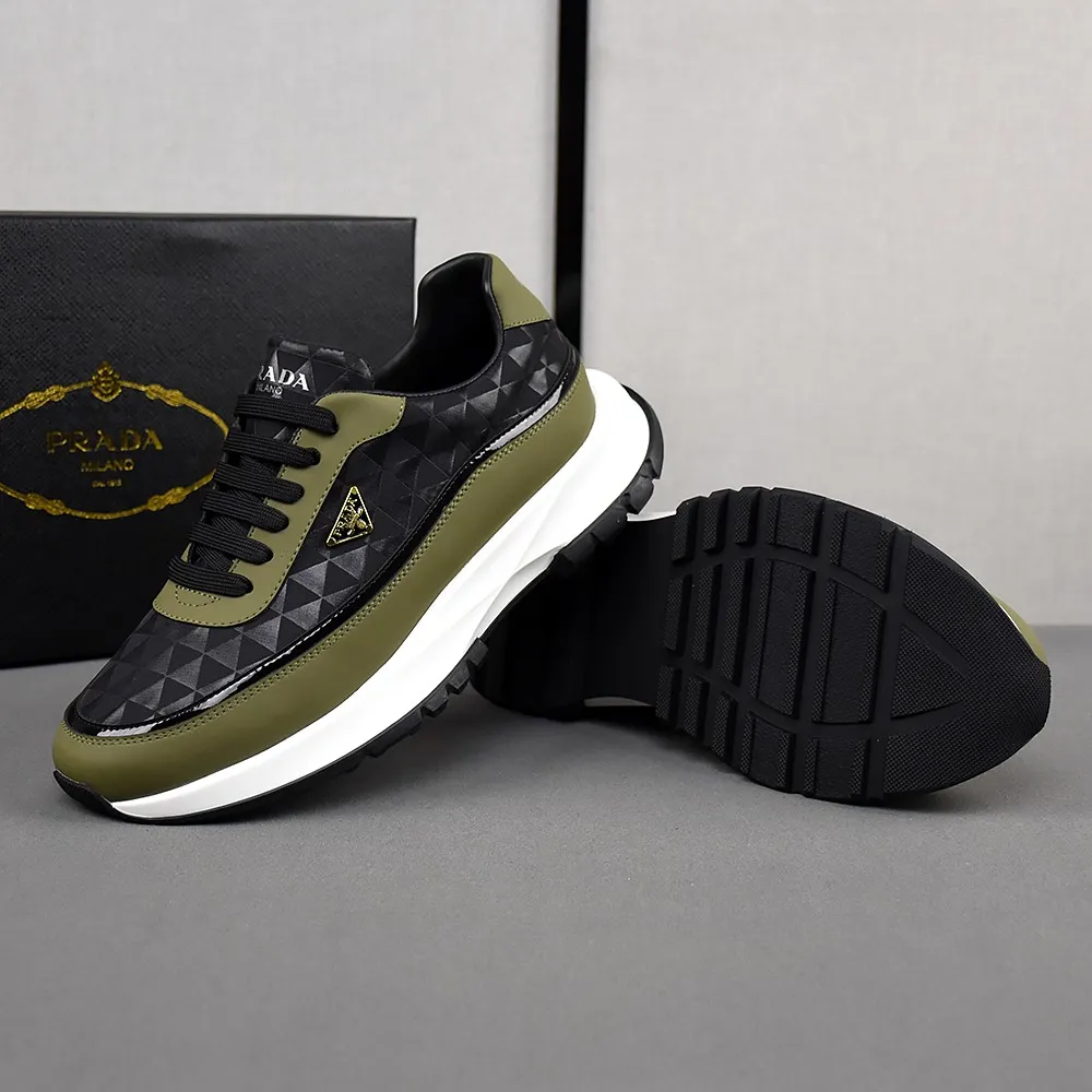 PP440👟👟👟[PRADA-Prada] boutique series. The upper is made of first-layer cowhide, sheepskin lining, and an ultra-light soft elastic PU outsole. Men's size 38-44 (45 custom-made) (just choose according to your usual wearing size).